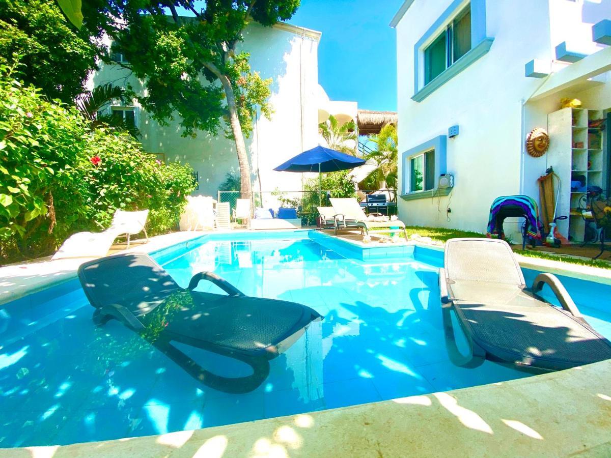 Bed and Breakfast Esquina De La Felicidad De Playacar Плая-дель-Кармен Экстерьер фото